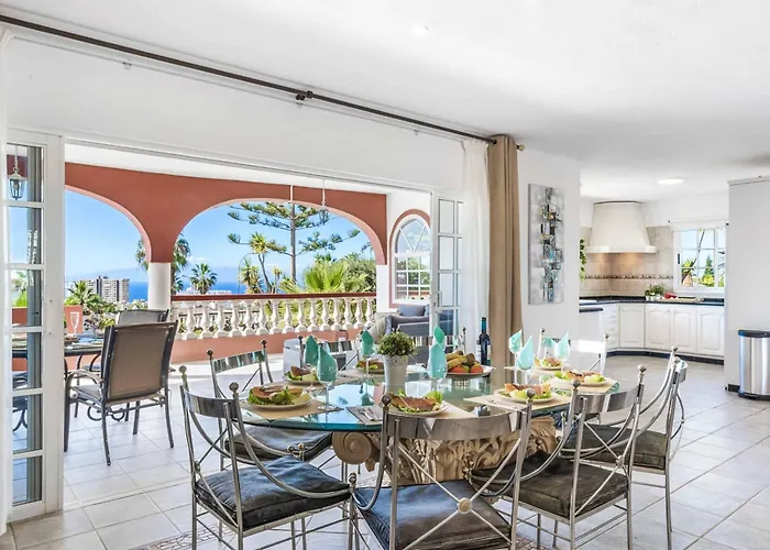 Oleada * Costa Adeje (Tenerife)