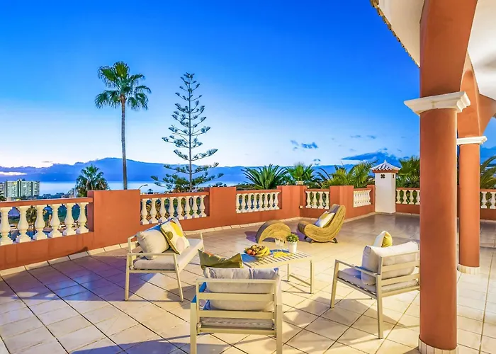 Oleada Villa Costa Adeje (Tenerife)