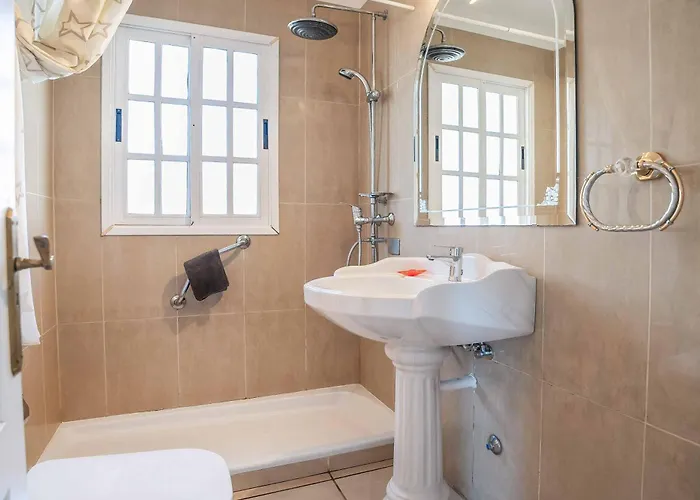 Oleada Costa Adeje (Tenerife)