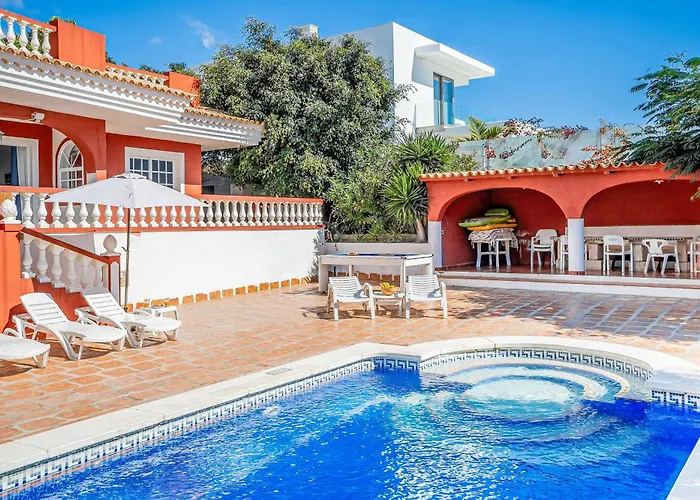 Oleada Villa Costa Adeje (Tenerife)