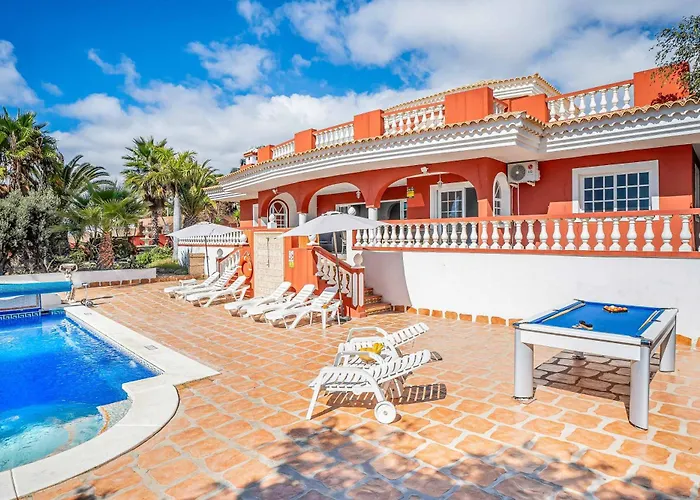 Oleada Villa Costa Adeje (Tenerife)