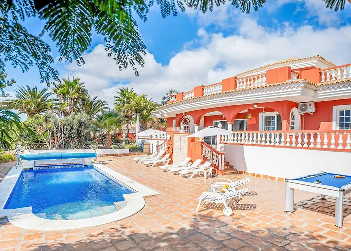 Oleada Costa Adeje (Tenerife)